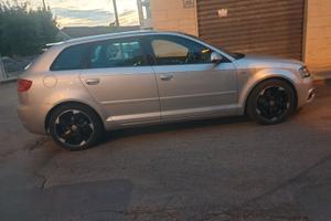 Audi  A3 SPB 2.0  TDI S Tronic