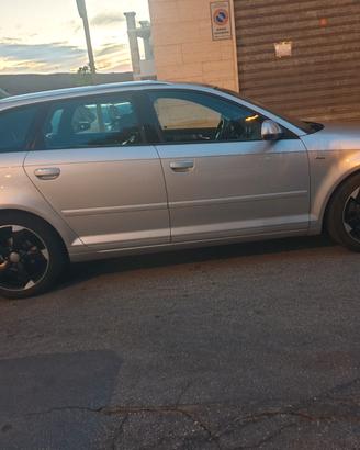 Audi  A3 SPB 2.0  TDI S Tronic