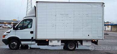 IVECO DAILY 35/12 HPI