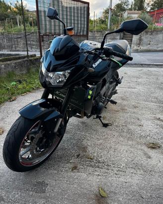 Kawasaki  Z750  -  2012  - 22768km