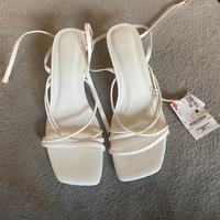 Sandali bianchi Bershka tg 41