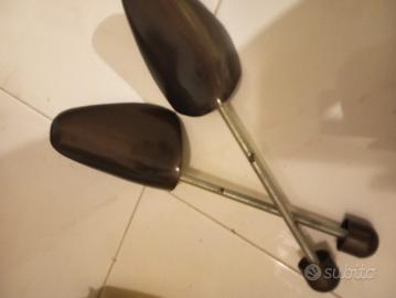 utensile anti piega scarpe