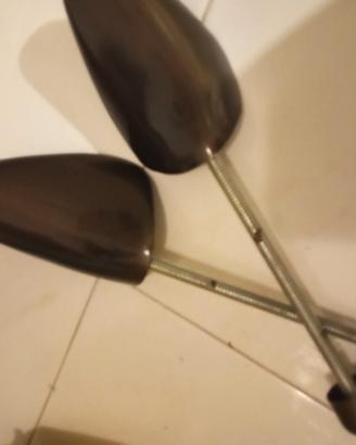 utensile anti piega scarpe