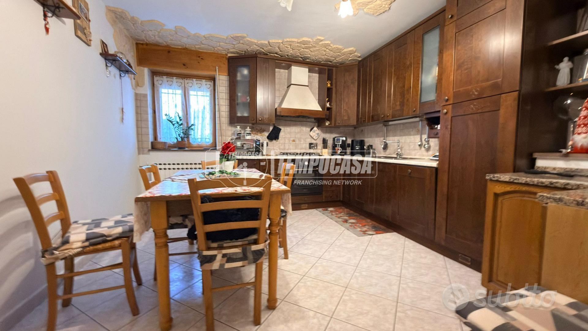 Splendido bi-trilocale con terrazzo nel cuore di A - Vista 4
