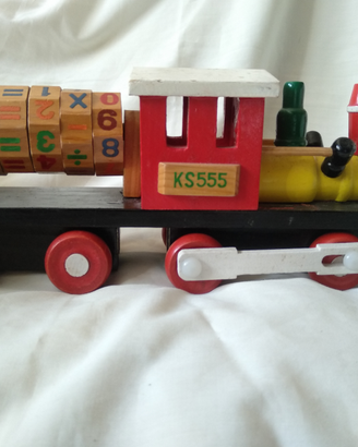 Gioco treno legno 4 operazioni