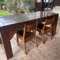 Tavolo in legno con rotelle