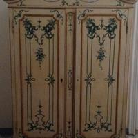 Due armadi stile veneziano