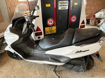 Scooter linahi mainstreet 300