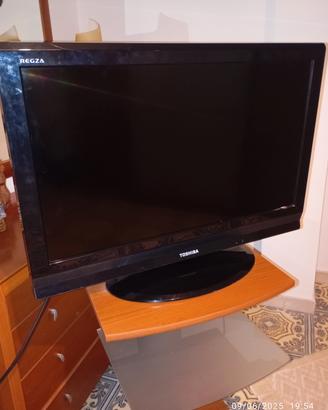 Televisore più decoder 