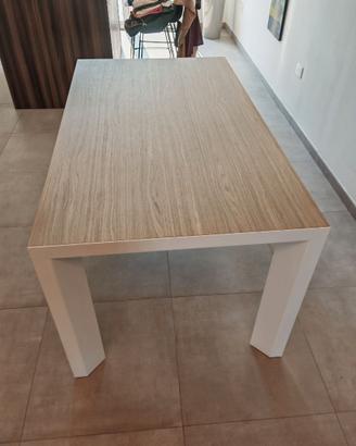 Tavolo calligaris