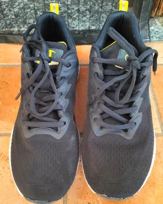 scarpe ginnastica 