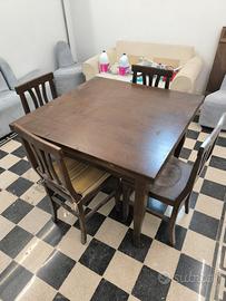 Tavolo Quadrato allungabile + sedie