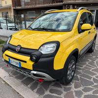 Fiat Panda Cross 4x4 85cv GPL