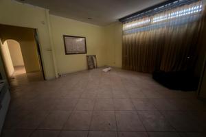 Casale nei / porte di roma - locale commerciale