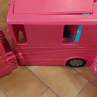 camper Barbie 