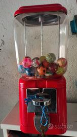 distributore caramelle noccioline 