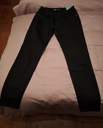 pantalone lungo Zara