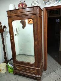 Armadio in noce fine 800 primi 900