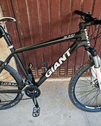 Mountain Bike GIANT XTC CERCHI DA 26 pollici