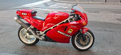 Ducati 851