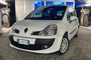 Renault Grand Modus 2011 automatica