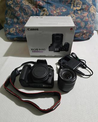 Canon EOS 800D + Obiettivo 18–55mm IS STM – Pari a