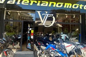 Bmw F 800 GS anno 2024 con 16000 km da VALERIANOMO