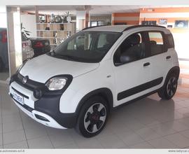 FIAT Panda 1.0 FireFly S&S Hybrid City Cross VERSI