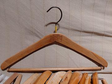 Lotto 13 Grucce Vintage (1 Sartoria Piperno Roma)