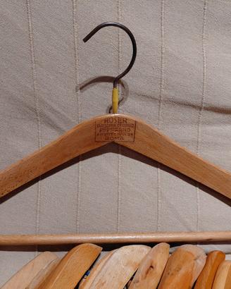 Lotto 13 Grucce Vintage (1 Sartoria Piperno Roma)