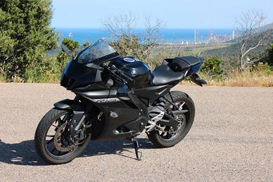Yamaha yzf125