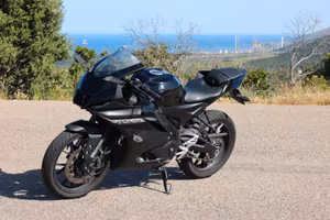 Yamaha yzf125