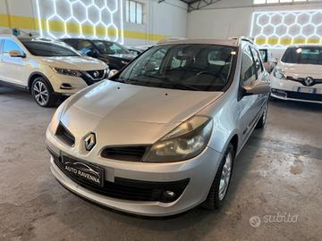 Renault Clio 1.2 16V SporTour Dynamique Neopatenta