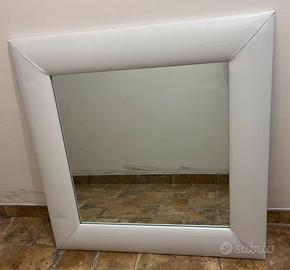 Specchio Brandani bianco imbottito