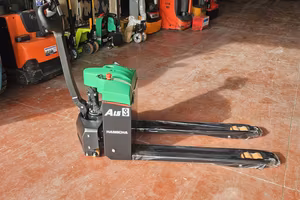 Transpallet elettrico marca Hangcha portata 1500 k