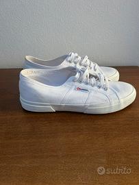 Scarpe Superga. Classica. Nuove. Taglia 45