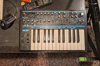 Novation Bass station
