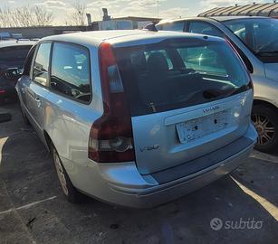 RICAMBI USATI AUTO VOLVO V50 1Â° Serie D4204T Dies