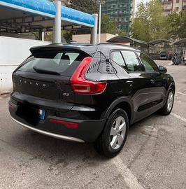 Volvo XC40, B3 Mild Ibrid, km 23.700