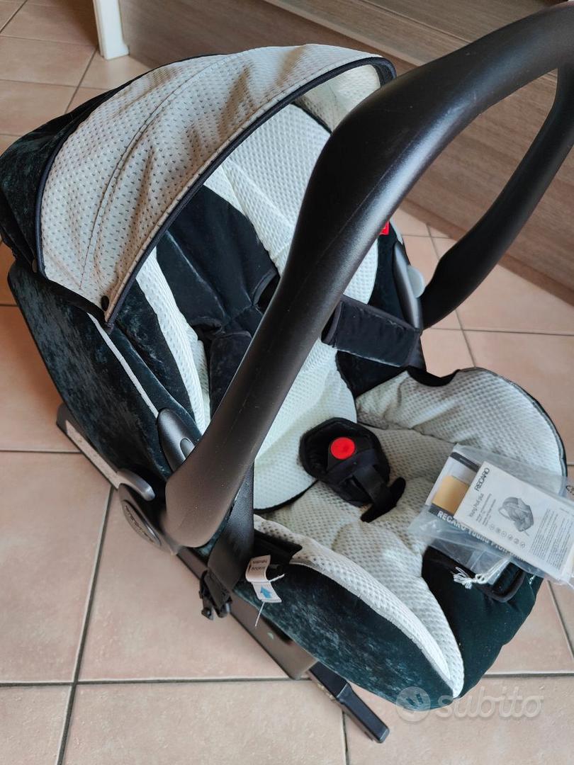 Seggiolino ovetto auto Recaro neonato ISOFIX - Tutto per i bambini In  vendita a Bologna