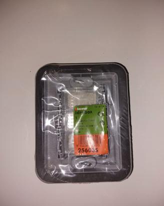Placca Bticino 25603  IP55