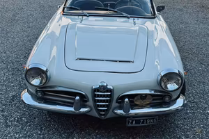 ALFA GIULIA 1600 SPIDER