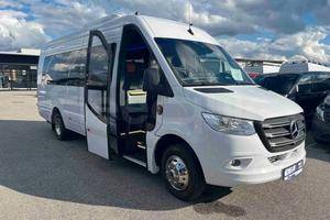 Mercedes-Benz Sprinter < 500 km