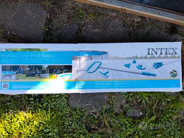 KIT INTEX per pulizia piscina 