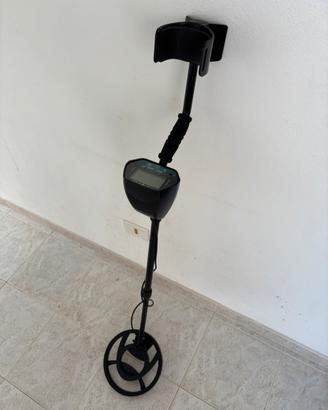 Metal detector