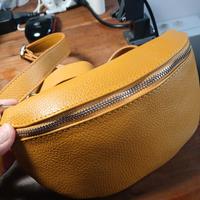 Marsupio in pelle nuovo