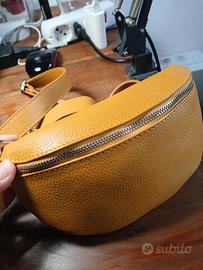 Marsupio in pelle nuovo