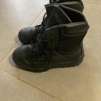 Anfibi marca Soldini