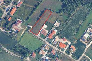 Terreno residenziale 1300 mq + 3000 mq agricolo