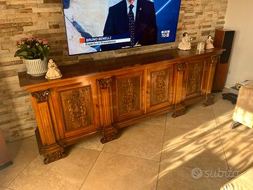 Credenza madia soggiorno in noce con intarsi fatti